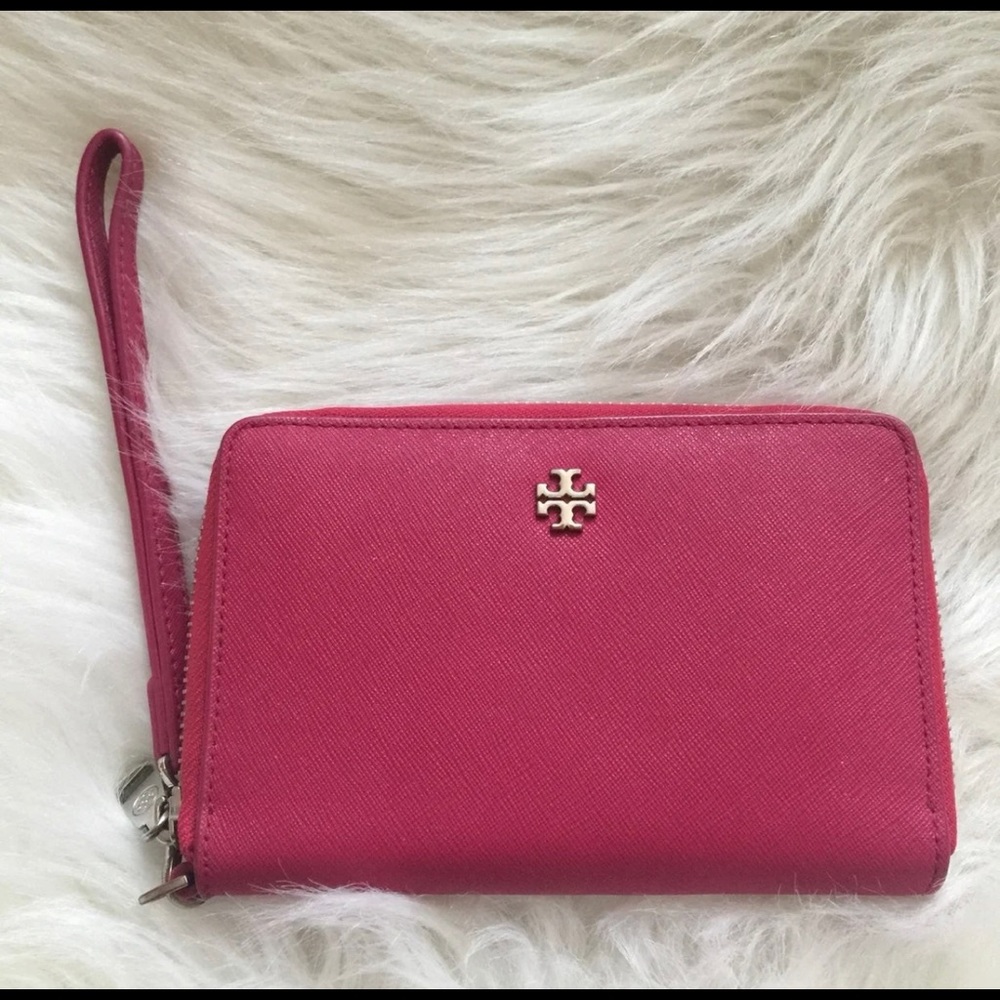 Tory Burch zip-around wallet wristlet